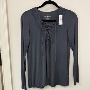 NWT American Eagle: Women's Long Sleeve Soft & Sexy Gray Lace Up, Size S